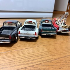 サバーバン（デューリー）
　ダイキャスト（１台）の画像