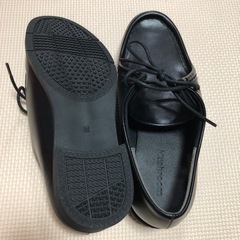 レディース紐付きローファーの画像