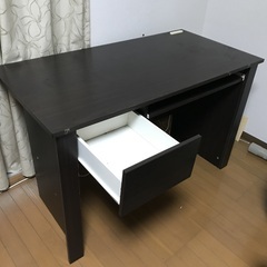 デスク　机の画像