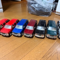 サバーバン（ダイキャスト）バラ売の画像