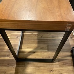 【本体無料】【配送のみ】パソコンデスク　ウォールナットの画像