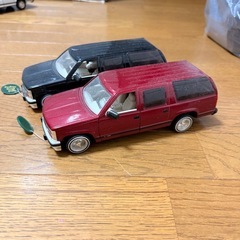 サバーバン（ローライダー）ダイキャスト（バラ売り）の画像