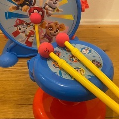 引き取り限定　パウパトロール たたいて、ひいて、うたおう！電子ドラムセットの画像