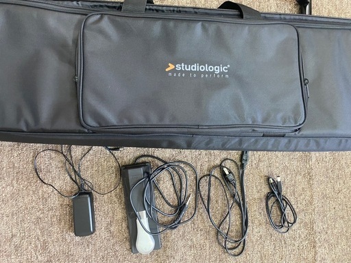 【専用投稿】Studiologic NumaCompact 2 付属品付き