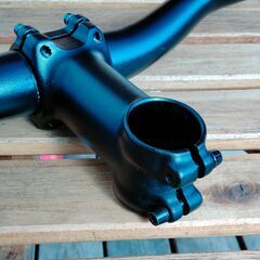  加古川　ソトのマ　ライザーバーハンドル　ステム　アルミ製　中古品　美品　黒色の画像