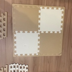 30角のクッションマット(現地引き取り限定)の画像