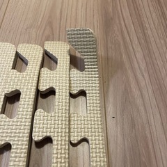 30角のクッションマット(現地引き取り限定)の画像