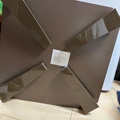 折りたたみテーブルの画像