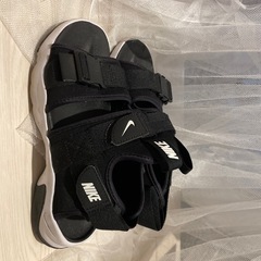 NIKE キャニオンサンダル23cmの画像