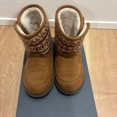 ムートンブーツ　キッズ　美品　箱なしの画像