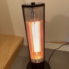 サンヨー　縦型電気ヒーター　の画像