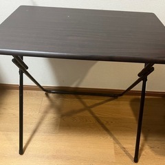 パイプ机の画像