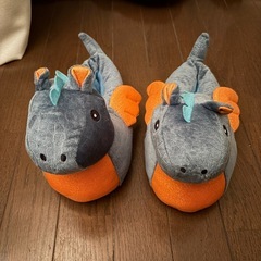 恐竜　室内　スリッパ　子供　キッズ　ぽかぽか　温かの画像
