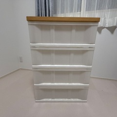 服収納　3段と4段の画像