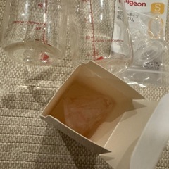 ピジョンスリムタイプ3本と乳首(新品あり)の画像