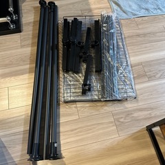 天井つっぱりラックの画像