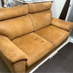 レザー風　ソファーの画像