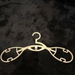 伸縮ハンガーの画像