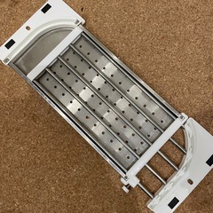 【前橋市直接渡し】伸縮する水切りの画像