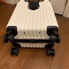 【仮決定】スーツケース ダイヤル式の画像