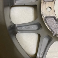 JB64　ジムニー　XC　純正アルミホイール　１６インチ　３本セット　
新車購入後４年間使用　の画像