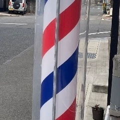 サインポール　理髪店の画像