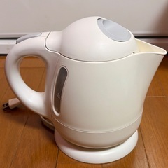 T-Fal ティファール　電気ケトル　1Lの画像