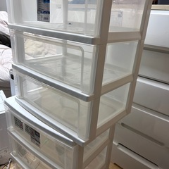 透明ワイドチェスト×2個の画像