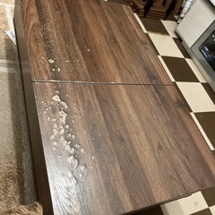 収納付きテーブルの画像