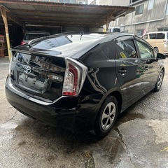 30プリウス S 後期　8インチナビ バックカメラ Bluetooth ドラレコの画像