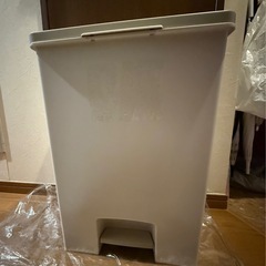ごみ箱(約40L、約20L)の画像