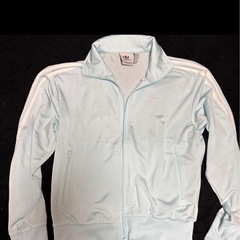 NORTH FACE ダウンベスト・ダウンマフラー・BCヒューズボックス・他多数の画像