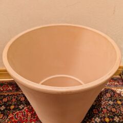 デローマ社　コーノポット　10号 イタリア産テラコッタ鉢　未使用　ホワイト　植木鉢　花瓶　ポット　素焼き鉢の画像