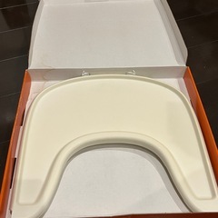 ストッケ　トリップトラップ＆テーブルの画像