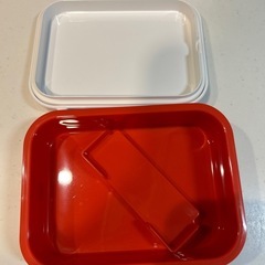 おさるのジョージお弁当箱の画像