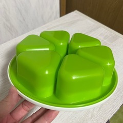 おにぎりの型の画像