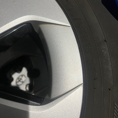 値下げ‼️プリウスホイールキャプ付きの画像