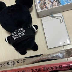 TWICE READY TO BE アップグレード特典　グッズ　ラブリー　銀テの画像