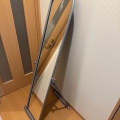 姿見　鏡　無料の画像