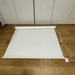 ロールスクリーン 幅90cm×丈約200cm 中古の画像