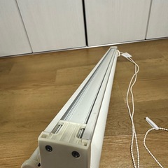 ロールスクリーン 幅90cm×丈約200cm 中古の画像