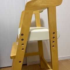 ハイチェアの画像