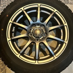 185/60R15 スタッドレスタイヤの画像