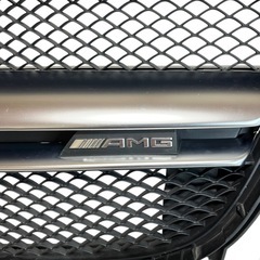 【極美品】メルセデス・ベンツ GLAクラス X156　純正フロントグリル　AMGの画像