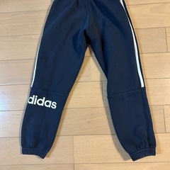 12/28削除予定　スウェット　adidas 120cmの画像