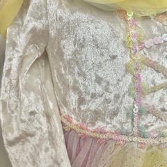 ユニコーン風ワンピース！プリンセスドレス！虹色ワンピース！サイズ120cm の画像