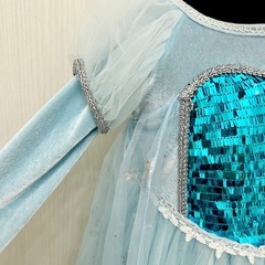 FROZENアナと雪の女王風ワンピース　エルサドレス　中古！サイズ100cmの画像