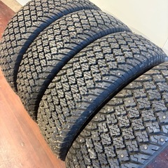 スパイク❗️195/70/14冬ナンカンの画像