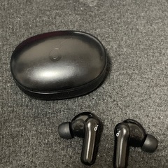 Anker ワイヤレスイヤホン　の画像