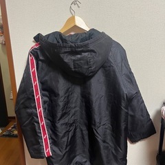 150サイズ PUMA ジャンパーの画像